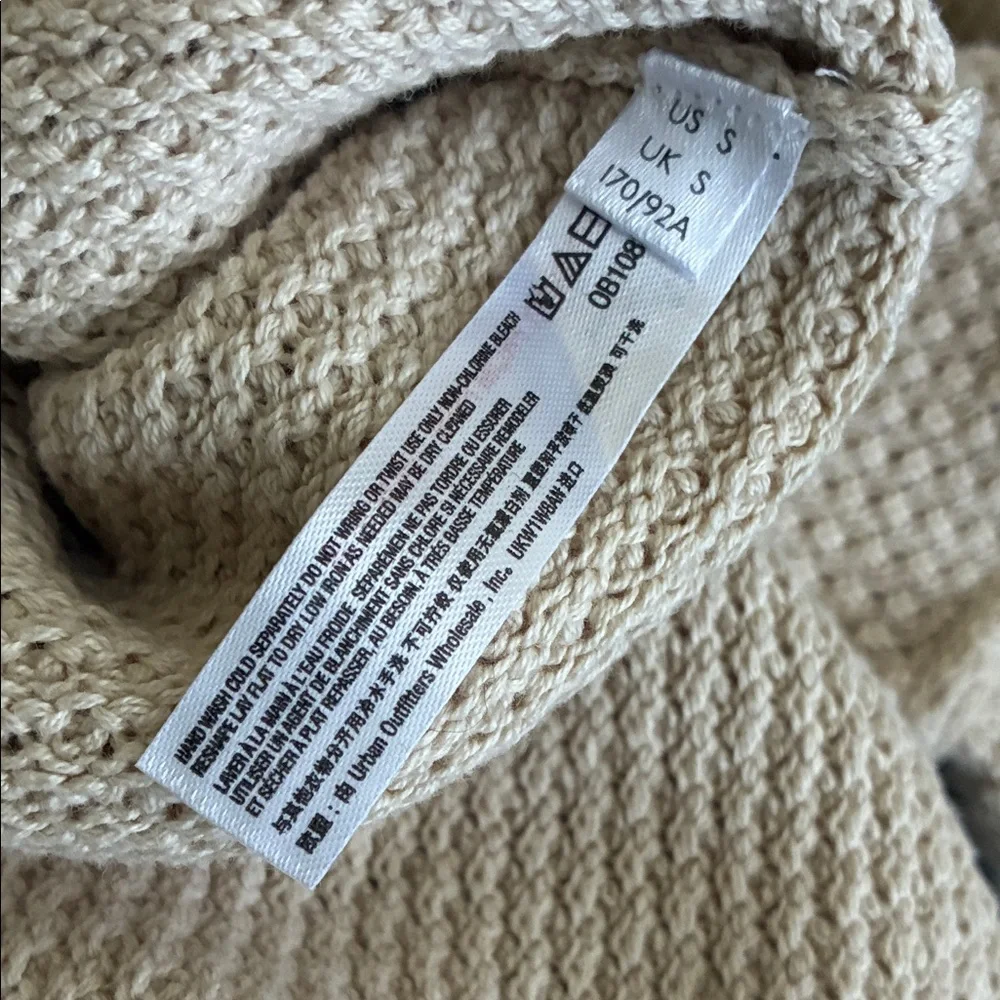 New Free People Beach Women's Cream Oversized Henley Textured Knit Sweater Small